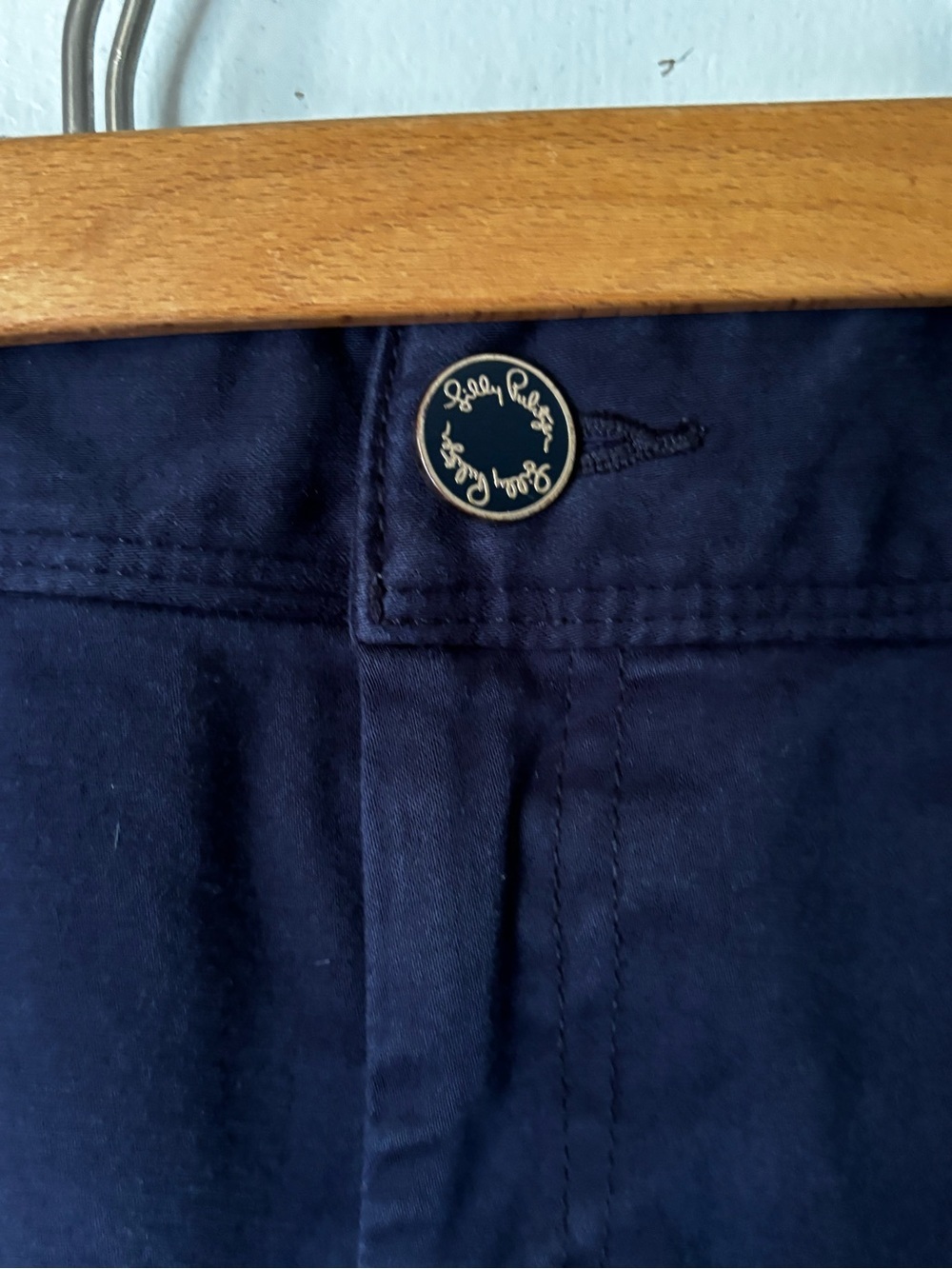Lilly Pulitzer Worth Skinny Midnight Navy Pants, Size 8 - Picture 2 of 11